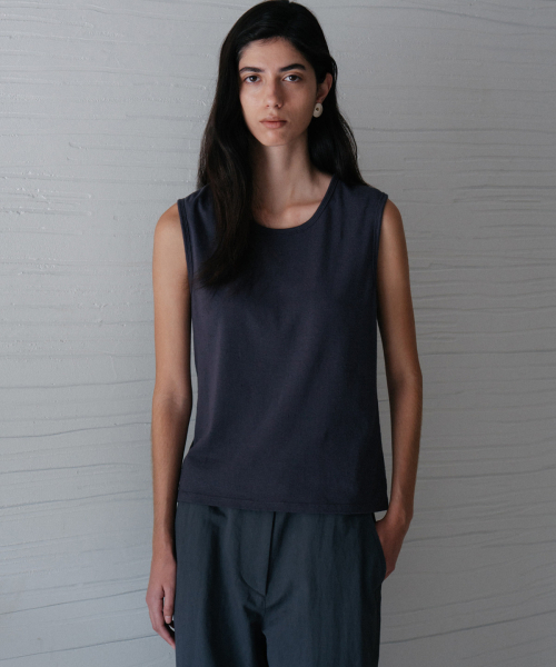 BLANKROOM HER(ブランクルームウーマン)の「ネイチャーシードトップ_NAVY(Tシャツ/カットソー・レディース・その他・ONE)」の2枚目の写真