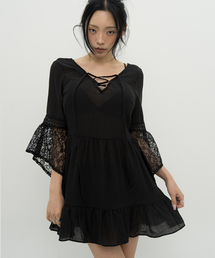 BFEEP（ビーピーピ）の「DOUBLE BUTTON LACE CARDIGAN_BLACK（ワンピース）」