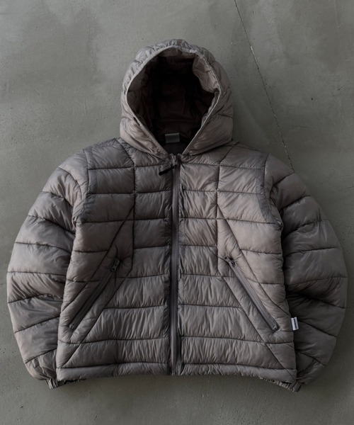 WISH FOR EVER(ウィッシュフォーエバー)の「MICROFIBER DRAW CODE PADDING HOODIE JACKET/マイクロファイバードローコードパディングフーディージャケット(ダウンジャケット/コート・メンズ・ネイビー/オリーブ/パープル/ブラック/グレー/ブルー・MEDIUM/LARGE/SMALL)」の3枚目の写真