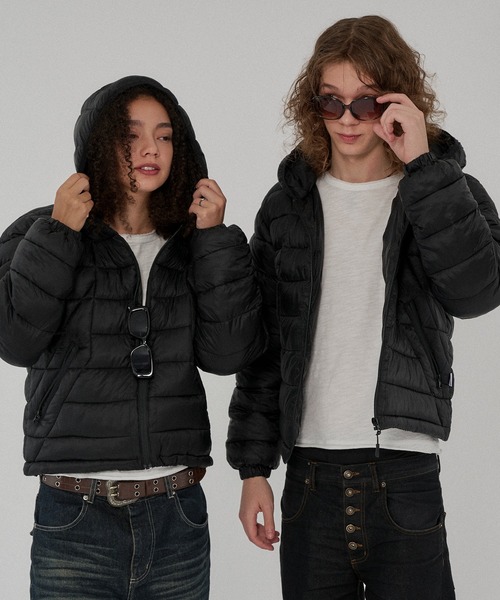 WISH FOR EVER(ウィッシュフォーエバー)の「MICROFIBER DRAW CODE PADDING HOODIE JACKET/マイクロファイバードローコードパディングフーディージャケット(ダウンジャケット/コート・メンズ・ネイビー/オリーブ/パープル/ブラック/グレー/ブルー・MEDIUM/LARGE/SMALL)」の18枚目の写真
