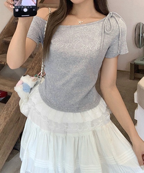 Miniministore(ミニミニストア)の「オフショルTロゴtシャツ肩リボントップス(Tシャツ/カットソー・レディース・ホワイト/ブラック/グレー・FREE)」の17枚目の写真