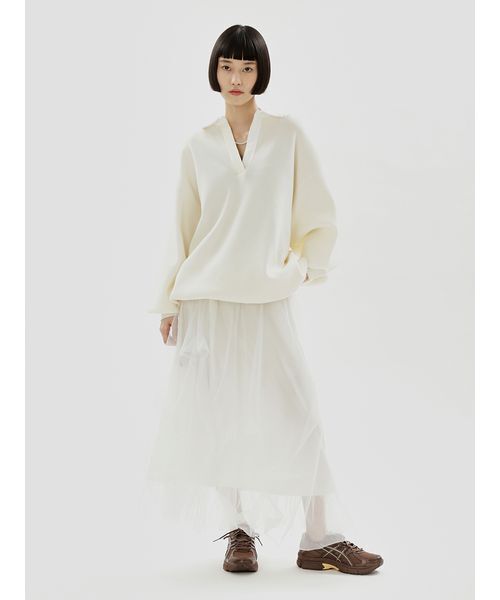 emmi(エミ)の「ラガーニットトップス×チュールタックスカートセット(ワンピース・レディース・オフホワイト/ダークネイビー・0/1)」の15枚目の写真
