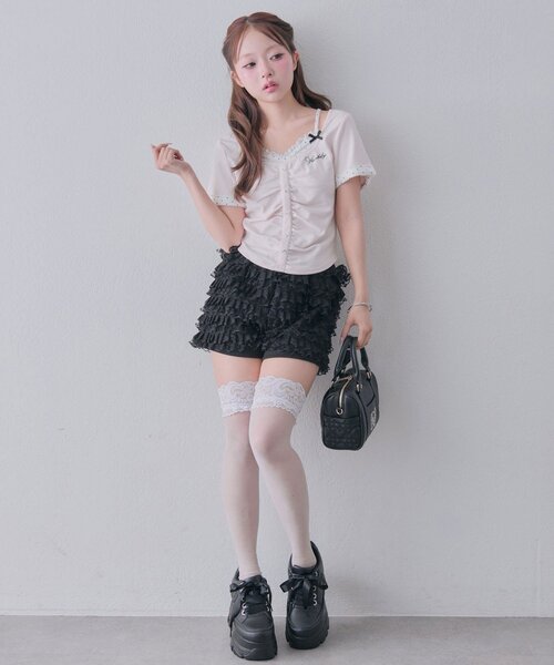 OLIVE des OLIVE(オリーブデオリーブ)の「レースフリルショートパンツ(その他パンツ・レディース・オフホワイト/ブラック・FREE)」の8枚目の写真