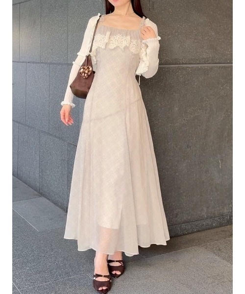 SNIDEL(スナイデル)の「レースフリルチェックキャミワンピース(ワンピース・レディース・ネイビー/グレー/ベージュ・0/1)」の14枚目の写真