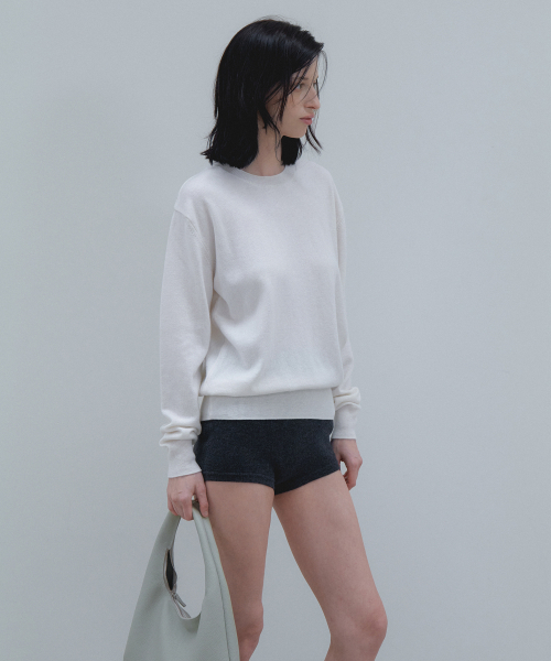 108POUND(108パウンド)の「Everyday Crew Neck Sweater_Ivory(ニット/セーター・レディース・その他・FREE)」の2枚目の写真