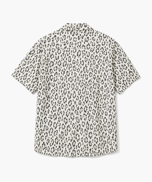 THESHIRTHOUSE（ザシャツハウス）の「ハワイアンシャツ オリジナルレオパードアイボリー メンズ レディース（シャツ/ブラウス・レディース・アイボリー・1/2/3）」の2枚目の写真