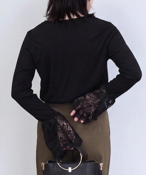 SELECT LEVERY(セレクトリベリー)の「異素材袖レースリブプルオーバー(Tシャツ/カットソー・レディース・ブラック/オフホワイト/グレー・FREE)」の4枚目の写真