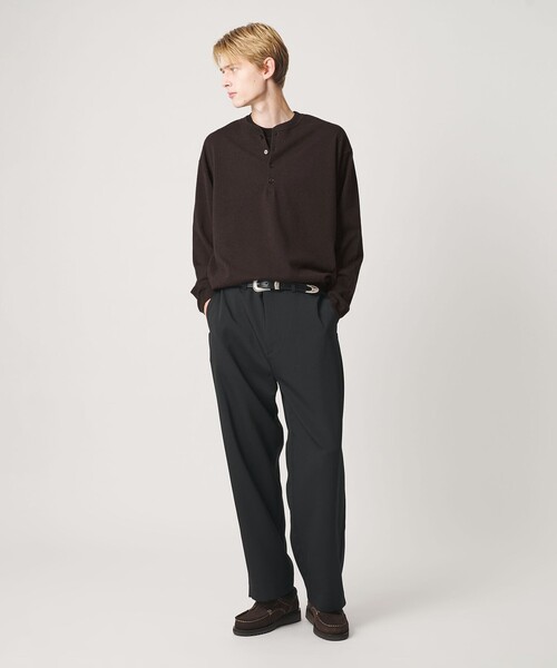BEAUTY&YOUTH UNITED ARROWS(ビューティーアンドユースユナイテッドアローズ)の「KNITEE フェザー コットン ヘンリーネック ニット Tシャツ ウォッシャブル(ニット/セーター・メンズ・ダークオレンジ/ダークブラウン・XL/L/M/S)」の4枚目の写真