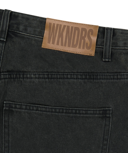 WKNDRS（ウィーキャンドース）の「[WKNDRS X FIT THE SIZE] イーグルデニムパンツ (ブラック)（デニムパンツ・レディース・その他・LARGE/SMALL/MEDIUM/X-LARGE）」の5枚目の写真