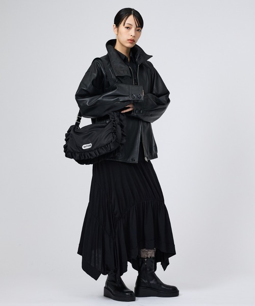 Rouge vif la cle(ルージュヴィフラクレ)の「【OUTDOOR PRODUCTS / アウトドアプロダクツ】ナイロンフリルショルダー/OUTDOOR Nylon Frill Shoulder/バッグ/フリル(トートバッグ・レディース・ブラック/ホワイト・フリー)」の6枚目の写真