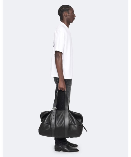ALLSAINTS(オールセインツ)の「BATTLES RELAXED-FIT GRAPHIC T-SHIRT | BATTLES リラックスフィット グラフィック Tシャツ(Tシャツ/カットソー・メンズ・ホワイト・S/M/L/XL/XS)」の5枚目の写真