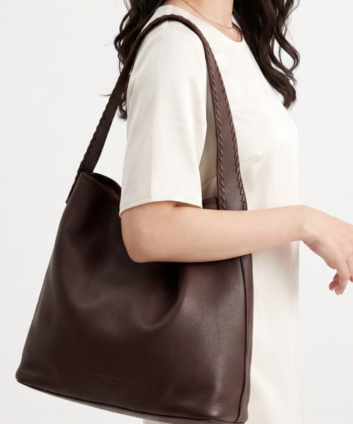 umune（ウムネ）の「デイリー使いにぴったり♪シンプルで使いやすいワンハンドルバッグ（ハンドバッグ・レディース・アイボリー/ベージュ/ブラウン/ブラック・FREE）」の14枚目の写真