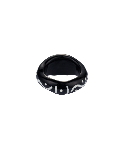 NFF（エヌエフエフ）の「マンモスリング ブラック（リング・レディース・その他・14号/12号/10号/8号/16号）」の4枚目の写真