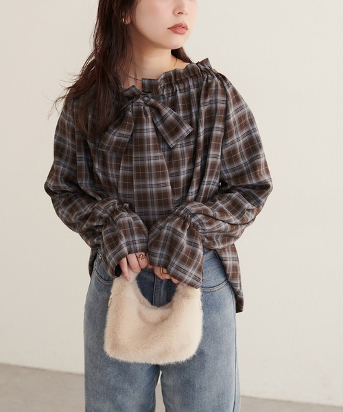 natural couture(ナチュラルクチュール)の「2WAYリボン衿ブラウス(シャツ/ブラウス・レディース・ブラック/オフホワイト/ブラウン系その他/ブラック系その他・FREE)」の20枚目の写真