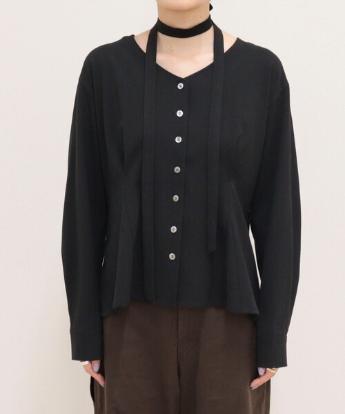 fredy emue(フレディエミュ)の「フロントタックボウタイ付きブラウス(シャツ/ブラウス・レディース・ベージュ/ボルドー/ブラック・38)」の10枚目の写真
