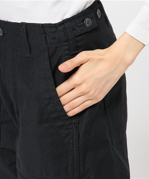 CIAOPANIC(チャオパニック)の「【Ciaopanic】 バックサテンユーティリティーパンツ(その他パンツ・レディース・オリーブ/ネイビー・FREE)」の8枚目の写真