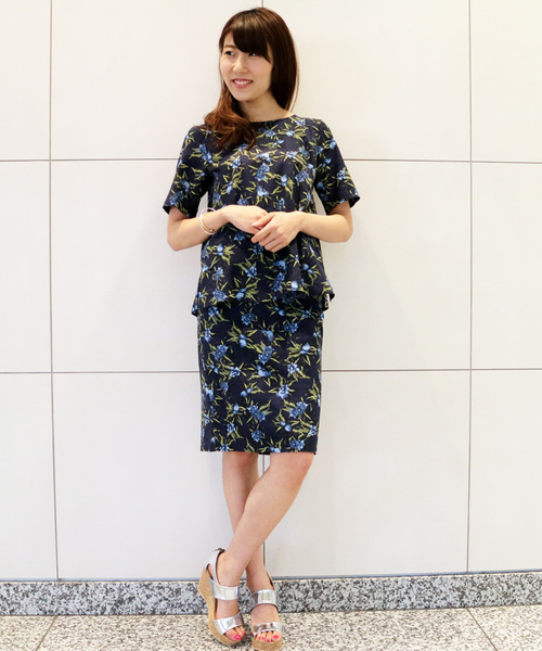 N.（N. Natural Beauty Basic）（エヌエヌナチュラルビューティーベーシック）の「トロピカルフラワープリントブラウス（シャツ/ブラウス・レディース・ネイビー/ホワイト・MEDIUM）」の16枚目の写真