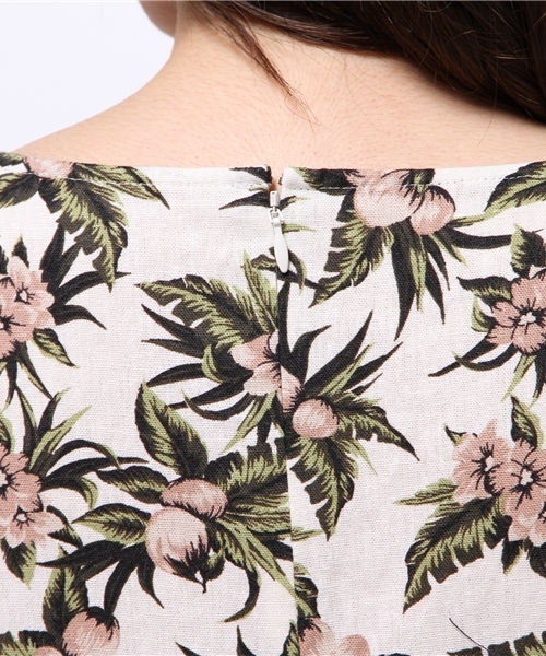 N.（N. Natural Beauty Basic）（エヌエヌナチュラルビューティーベーシック）の「トロピカルフラワープリントブラウス（シャツ/ブラウス・レディース・ネイビー/ホワイト・MEDIUM）」の10枚目の写真