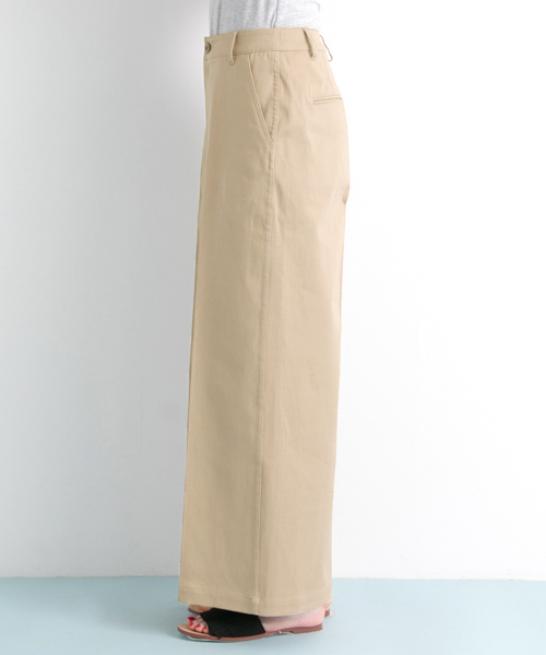 URBAN RESEARCH（アーバンリサーチ）の「UR コットンツイルワイドパンツ（チノパンツ・レディース・ネイビー/ベージュ・38/36）」の10枚目の写真