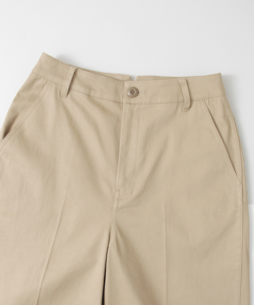 URBAN RESEARCH（アーバンリサーチ）の「UR コットンツイルワイドパンツ（チノパンツ・レディース・ネイビー/ベージュ・38/36）」の12枚目の写真