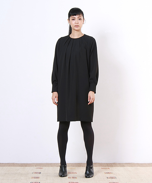 Adieu Tristesse アデュートリステス の Zozo限定 ダブルサテンコクーンタックワンピース ワンピース Wear