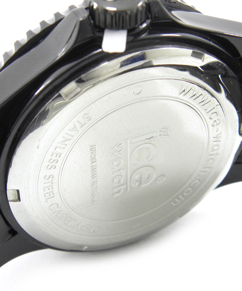 KariAng(カリアング)の「ICE WATCH KariAngモデル(アナログ腕時計・レディース・ホワイト/ブラック・フリー)」の5枚目の写真