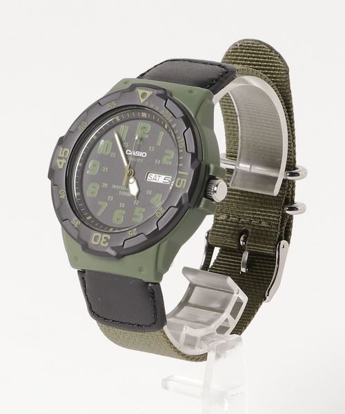 CASIO（カシオ）の「CASIO カシオ / ANALOGUE ARABIC アナログアラビック ラバーベルト 10気圧防水 腕時計 /// MRWシリーズ（アナログ腕時計・メンズ・ブラック/ブラック×ホワイト/ブラック×ブルー/ブラック系その他/ブラック×イエロー/ブラック系その他2/ブラック×レッド/ブラック×グリーン/ブラック系その他3/ブラック×ライム/ブラック×ゴールド/ブラック系その他4/ブラック×カーキ/ブラック系その他5/ブラック系その他6/グレー系カモフラージュ/カモフラージュ/ブラウン/ホワイト×ブラック/ホワイト×ブルー/レッド/ブラック系その他7・FREE）」の17枚目の写真