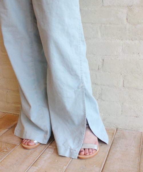 FRAMeWORK(フレームワーク)の「Bio Stone WIDE SLIT パンツ◆(その他パンツ・レディース・サックスブルー/ブルー・38/36/40)」の4枚目の写真