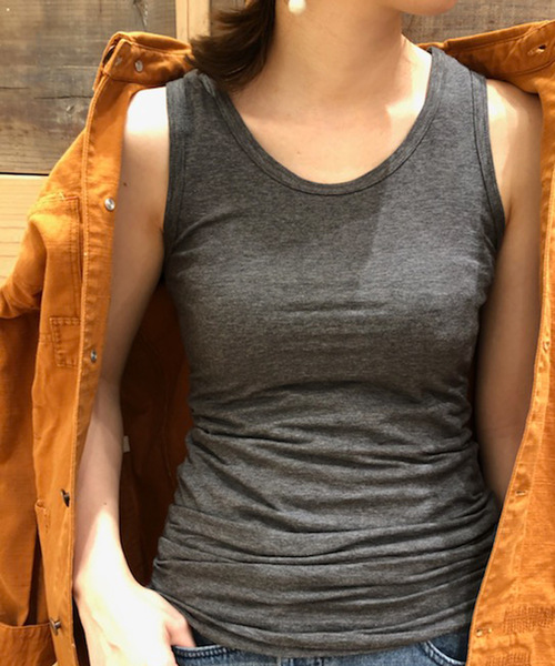 Born（ボーン）の「Born Color Long Tank Top/ボーンカラーロングタンクトップ（タンクトップ・レディース・オフホワイト/ブラック/杢グレー/チャコール/ブルー/ネイビー/ターコイズブルー/イエロー/ピンク/オレンジ・FREE）」の5枚目の写真