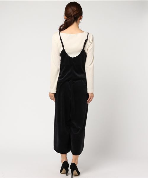 STYLEBLOCK(スタイルブロック)の「ベロアキャミオールインワン(サロペット/オーバーオール・レディース・ブラック/バーガンディー/ブラウン/ライトベージュ・M)」の5枚目の写真