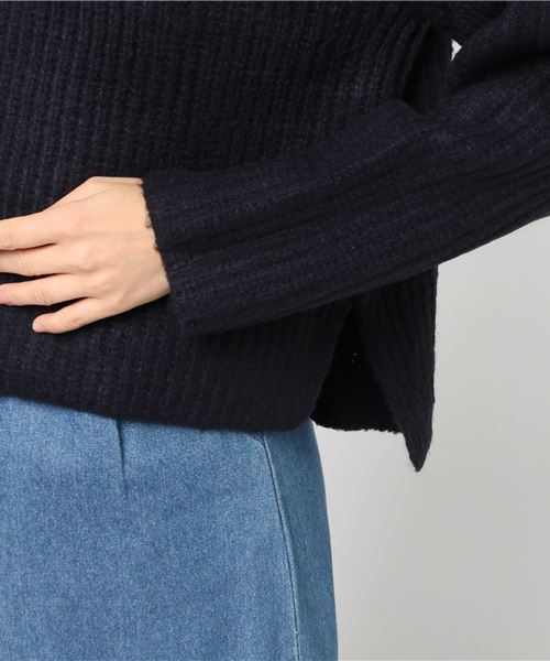 Pierrot（ピエロ）の「ストレッチタートルニット（ニット/セーター・レディース・ブラック/ネイビー/スモークピンク・L/M）」の6枚目の写真