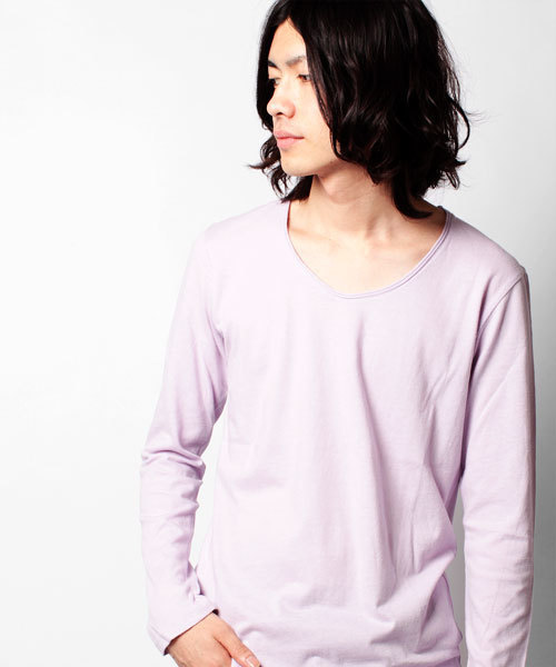 NANO universe（ナノユニバース）の「プレミアムスウィートU-neckTeeL/S（Tシャツ/カットソー・メンズ・ホワイト/トップグレー/チャコール/ラベンダー/スモークピンク/ライトパープル/パープル/ターコイズブルー/ネイビー/グリーン/ベージュ/オリーブ/マスタード/ボルドー/オレンジ/ダークグレー/ブラック・38/40/42）」の13枚目の写真