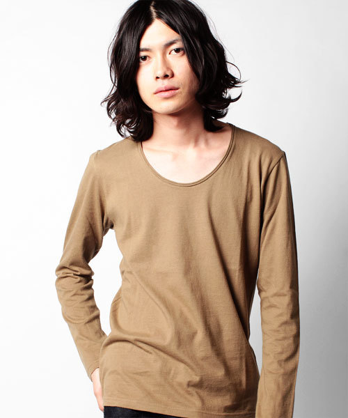 NANO universe（ナノユニバース）の「プレミアムスウィートU-neckTeeL/S（Tシャツ/カットソー・メンズ・ホワイト/トップグレー/チャコール/ラベンダー/スモークピンク/ライトパープル/パープル/ターコイズブルー/ネイビー/グリーン/ベージュ/オリーブ/マスタード/ボルドー/オレンジ/ダークグレー/ブラック・38/40/42）」の7枚目の写真