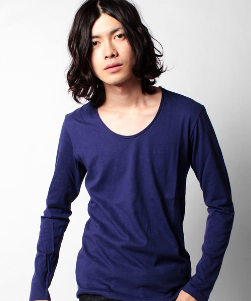 NANO universe（ナノユニバース）の「プレミアムスウィートU-neckTeeL/S（Tシャツ/カットソー・メンズ・ホワイト/トップグレー/チャコール/ラベンダー/スモークピンク/ライトパープル/パープル/ターコイズブルー/ネイビー/グリーン/ベージュ/オリーブ/マスタード/ボルドー/オレンジ/ダークグレー/ブラック・38/40/42）」の12枚目の写真