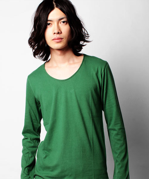 NANO universe（ナノユニバース）の「プレミアムスウィートU-neckTeeL/S（Tシャツ/カットソー・メンズ・ホワイト/トップグレー/チャコール/ラベンダー/スモークピンク/ライトパープル/パープル/ターコイズブルー/ネイビー/グリーン/ベージュ/オリーブ/マスタード/ボルドー/オレンジ/ダークグレー/ブラック・38/40/42）」の9枚目の写真