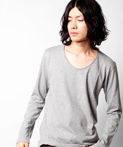 NANO universe（ナノユニバース）の「プレミアムスウィートU-neckTeeL/S（Tシャツ/カットソー・メンズ・ホワイト/トップグレー/チャコール/ラベンダー/スモークピンク/ライトパープル/パープル/ターコイズブルー/ネイビー/グリーン/ベージュ/オリーブ/マスタード/ボルドー/オレンジ/ダークグレー/ブラック・38/40/42）」の5枚目の写真