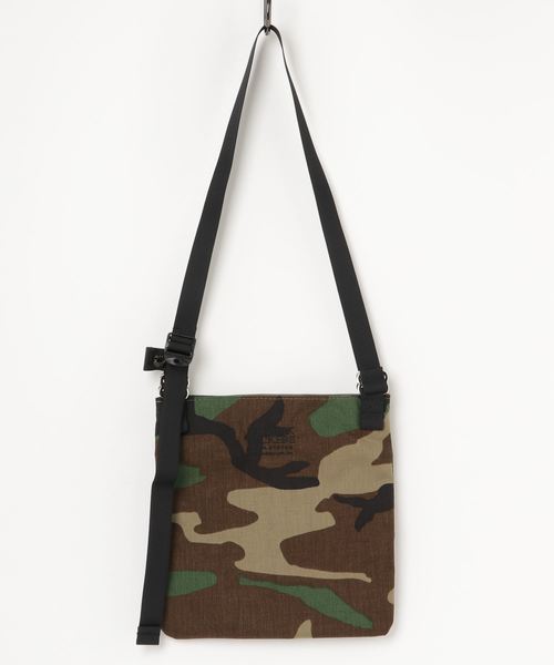 FREDRIK PACKERS(フレドリックパッカーズ)の「【FREDRIK PACKERS/フレドリックパッカーズ】500D MONKS SACK サコッシュ(ショルダーバッグ・レディース・ブラック/チャコールグレー/ブラウン/ネイビー/カモフラージュ/カーキ・FREE)」の6枚目の写真
