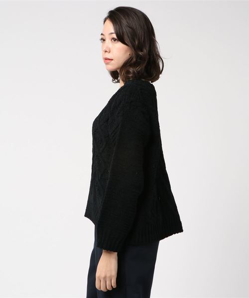 Doux archives（ドゥアルシーヴ）の「ケーブルモールニット（ニット/セーター・レディース・ネイビー/グレー/アイボリー・FREE）」の4枚目の写真