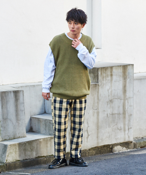 kutir（クティール）の「チェックワイドテーパードパンツ（その他パンツ・メンズ・ベージュ/ライトベージュ/ホワイト系その他/ブラック系その他/グレー系その他/ブラウン系その他・SMALL/MEDIUM/LARGE）」の18枚目の写真