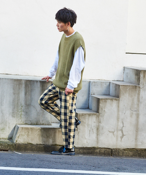 kutir（クティール）の「チェックワイドテーパードパンツ（その他パンツ・メンズ・ベージュ/ライトベージュ/ホワイト系その他/ブラック系その他/グレー系その他/ブラウン系その他・SMALL/MEDIUM/LARGE）」の20枚目の写真