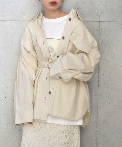 w closet(ダブルクローゼット)の「ビッグシルエットコットンツイルシャツ(シャツ/ブラウス・レディース・キナリ/ベージュ/ケミカルウォッシュ・FREE)」の2枚目の写真