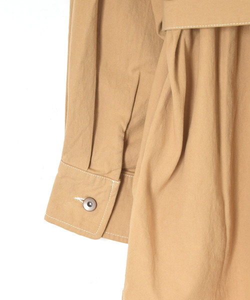 w closet(ダブルクローゼット)の「ビッグシルエットコットンツイルシャツ(シャツ/ブラウス・レディース・キナリ/ベージュ/ケミカルウォッシュ・FREE)」の4枚目の写真