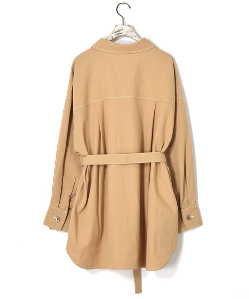 w closet(ダブルクローゼット)の「ビッグシルエットコットンツイルシャツ(シャツ/ブラウス・レディース・キナリ/ベージュ/ケミカルウォッシュ・FREE)」の16枚目の写真