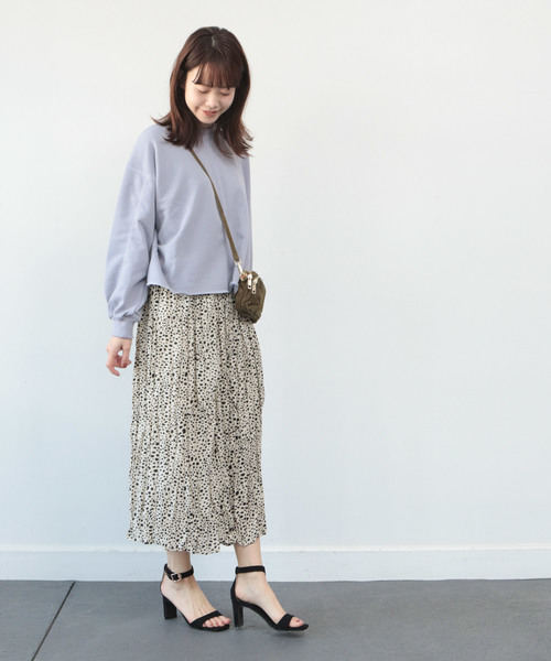 SESTO（セスト）の「スクエアチャンキーヒールのアンクルストラップサンダル（サンダル・レディース・ブラック/パイソン/レオパード/グレイッシュベージュ/シルバー/アイボリー・LL/S/M/L）」の10枚目の写真