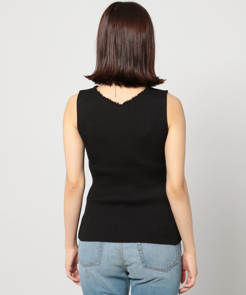 PAGEBOY（ページボーイ）の「ダメージVネックノースリニット（タンクトップ・レディース・ブラック/ダークブラウン/アイボリー/モカ・FREE）」の9枚目の写真