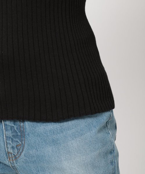 PAGEBOY（ページボーイ）の「ダメージVネックノースリニット（タンクトップ・レディース・ブラック/ダークブラウン/アイボリー/モカ・FREE）」の6枚目の写真