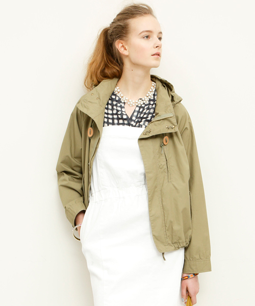 BEAUTY&YOUTH UNITED ARROWS（ビューティーアンドユースユナイテッドアローズ）の「BYBC タイプライターフードブルゾン ▽◆（ブルゾン・レディース・ベージュ/イエロー/オリーブ/レッド/ネイビー・SMALL/MEDIUM）」の21枚目の写真