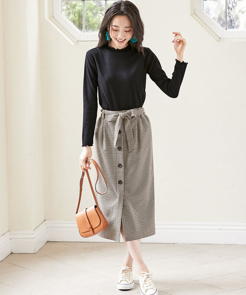 BELLUNA（ベルーナ）の「起毛素材メロウネックプルオーバー（Tシャツ/カットソー・レディース・ホワイト/ライトグレー/ブラック/ピンク・MEDIUM/LARGE/X-LARGE/XX-LARGE/XXX-LARGE/XXXX-LARGE）」の12枚目の写真