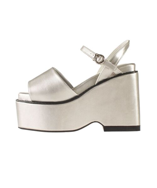 EMODA（エモダ）の「カーブラインタンクサンダル（サンダル・レディース・ホワイト/ブラック/シルバー・SMALL/MEDIUM/LARGE）」の13枚目の写真