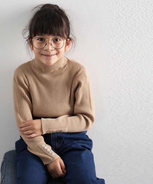 classicalelf（クラシカルエルフ）の「キッズ 袖シェルボタン付きタートルネックリブニット(長袖)（ニット/セーター・キッズ・ブラック/ベージュ/アイボリー/モカ・130/140/150）」の22枚目の写真
